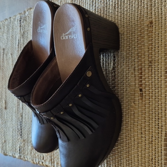 Dansko Deni Clogs - Picture 4 of 8